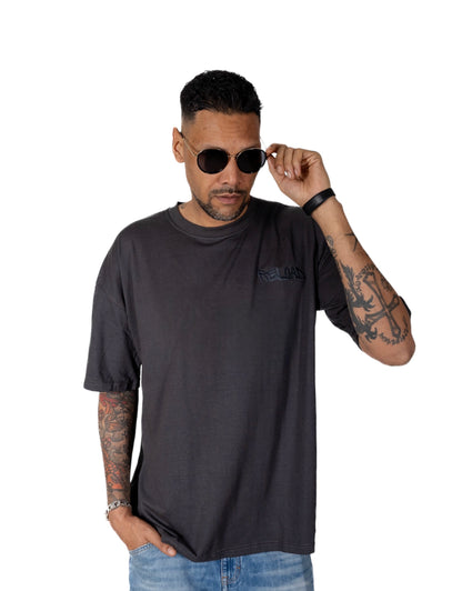 OVERSIZED BLACK/GREY TEE